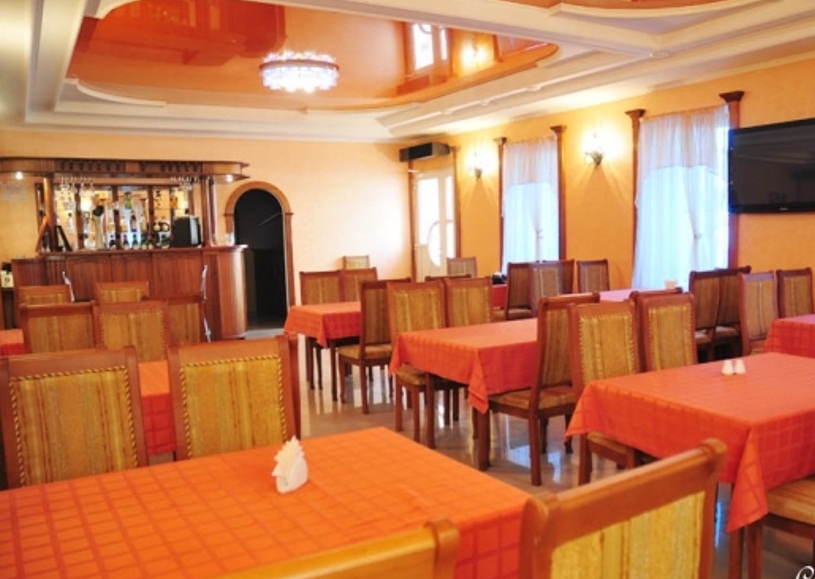 фотка зала для мероприятия Кафе Гранд кафе "Старый Ростов"   на 2 мест Краснодара