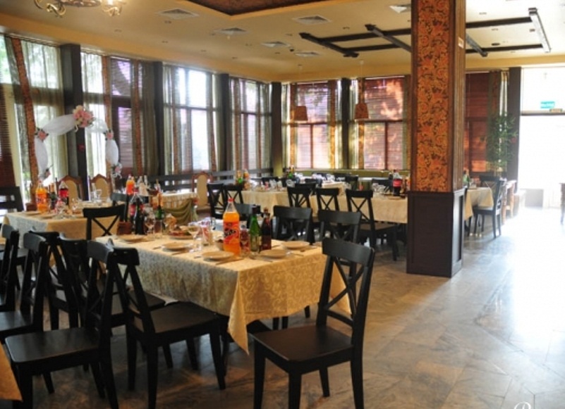 фотография зала Кафе Кафе "Бригантина"   на 2 мест Краснодара