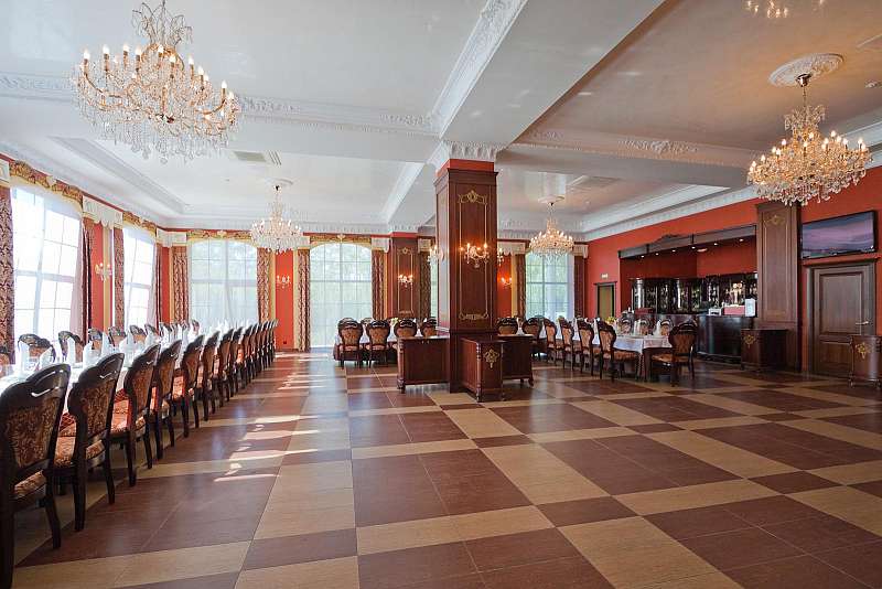 вид зала Рестораны Ресторан "Голубое озеро"   на 3 банкетных зала, 2 VIP-зала, крытая летняя площадка мест Краснодара