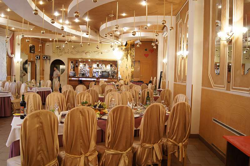 фотография помещения для мероприятия Рестораны Ресторан "Орхидея"   на 3 мест Краснодара